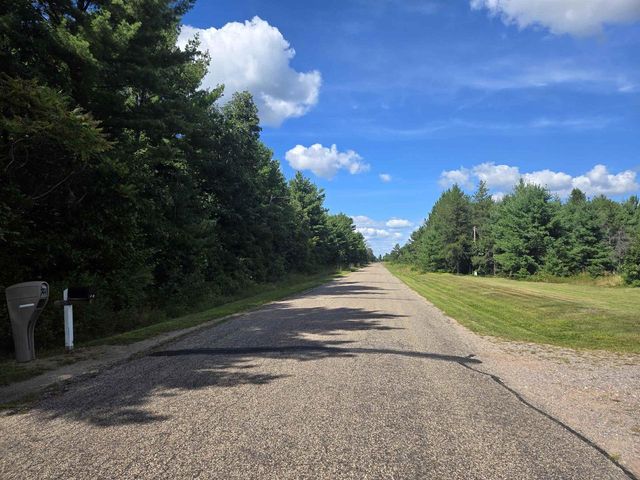 942 13th Avenue, Arkdale, WI 54613