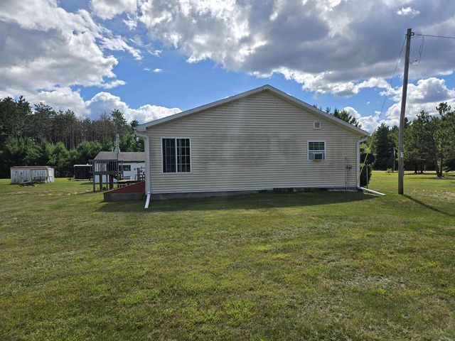 942 13th Avenue, Arkdale, WI 54613