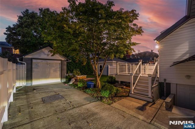 384 Pleasant Avenue, Cliffside Park, NJ 07010