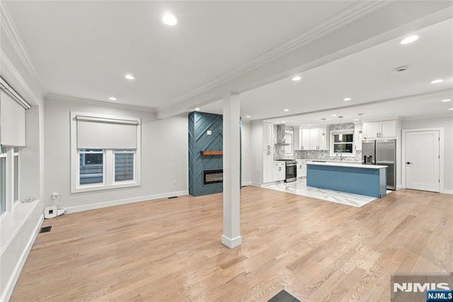 384 Pleasant Avenue, Cliffside Park, NJ 07010