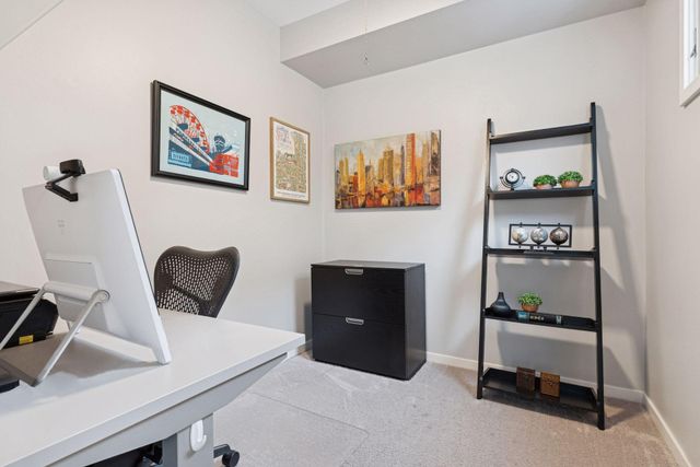 209 8th Street E 201, Saint Paul, MN 55101