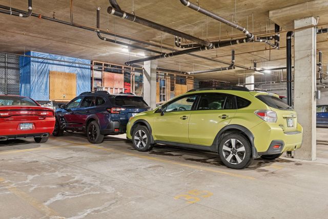 209 8th Street E 201, Saint Paul, MN 55101