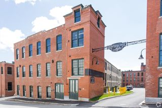 64 Beacon Street C-202, Worcester, MA 01608