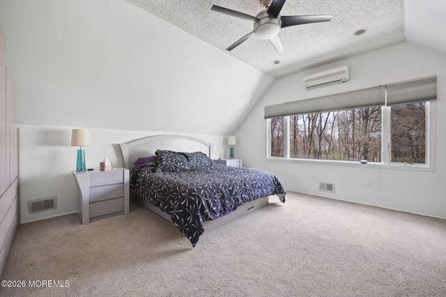 3 Fairfield Court, Manalapan, NJ 07726