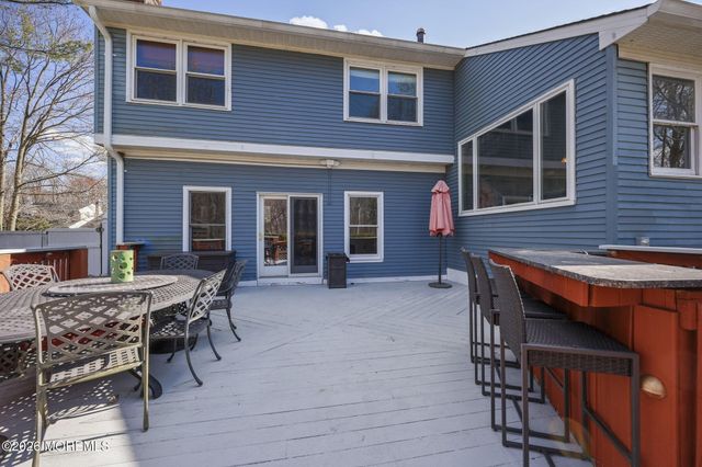 3 Fairfield Court, Manalapan, NJ 07726