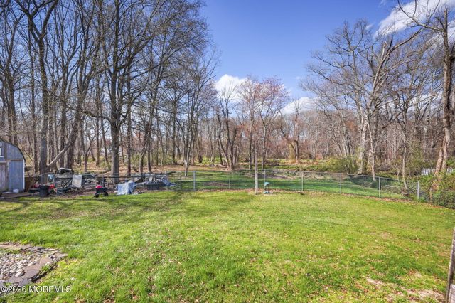3 Fairfield Court, Manalapan, NJ 07726