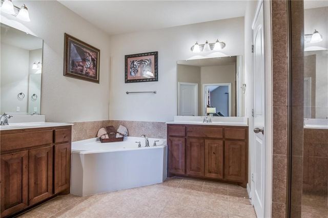 3812 Sicily Street, Irving, TX 75038