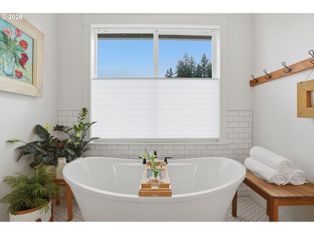 18519 Ne 26TH Dr, Vancouver, WA 98684