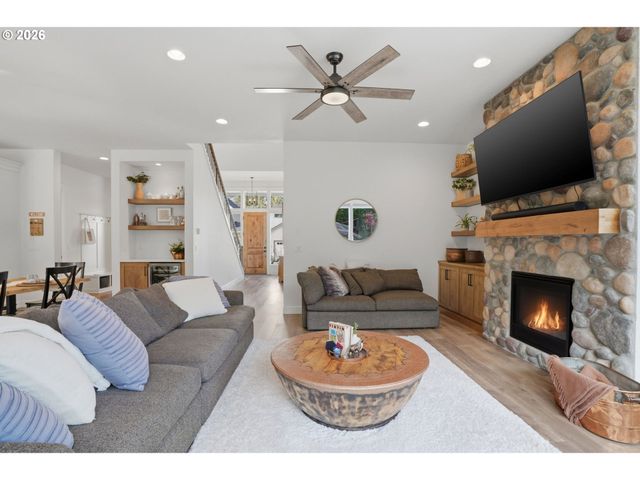 18519 Ne 26TH Dr, Vancouver, WA 98684