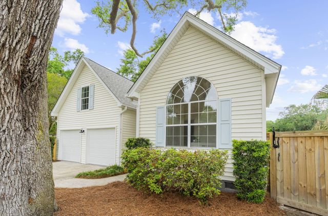 930 Billfish Court, Charleston, SC 29412