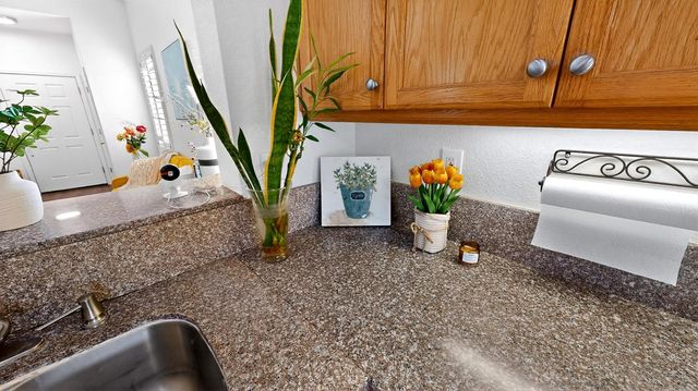 2368 Hearthsong Ct, Riverbank, CA 95367