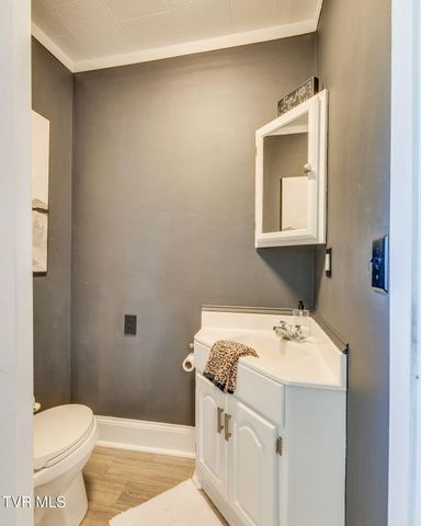 494 Okolona Road, Johnson City, TN 37601