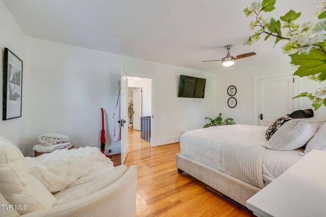 494 Okolona Road, Johnson City, TN 37601