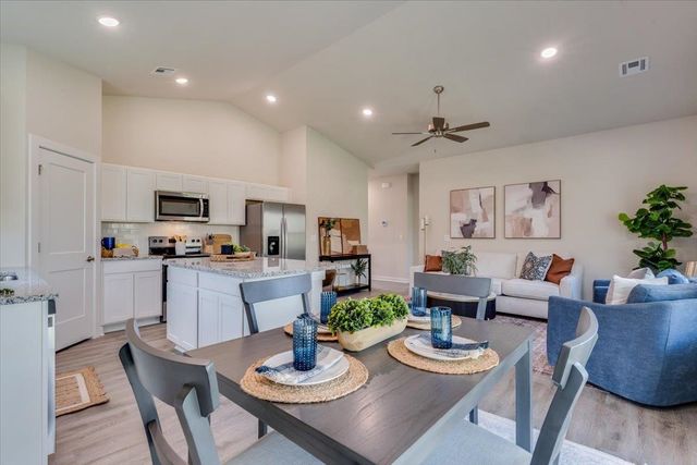 11509 W Scarlett Ct, Maize, KS 67101