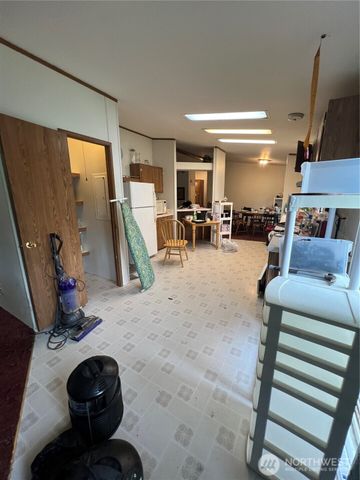 4149 State Route 6, Chehalis, WA 98532