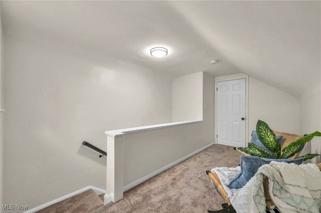 1881 W Pleasant Valley Road, Cleveland, OH 44134