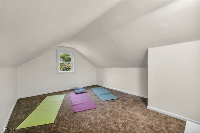 1881 W Pleasant Valley Road, Cleveland, OH 44134