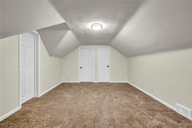 1881 W Pleasant Valley Road, Cleveland, OH 44134