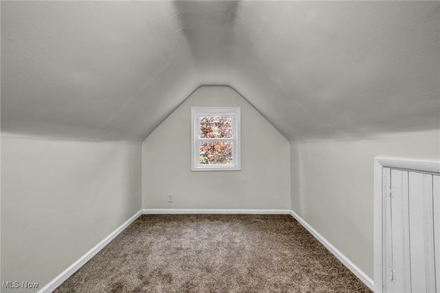 1881 W Pleasant Valley Road, Cleveland, OH 44134