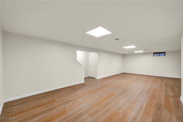 1881 W Pleasant Valley Road, Cleveland, OH 44134