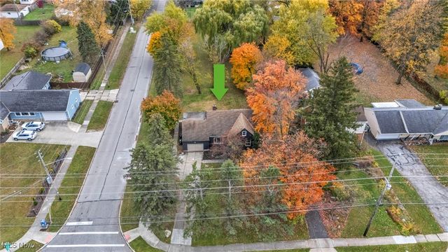 1881 W Pleasant Valley Road, Cleveland, OH 44134