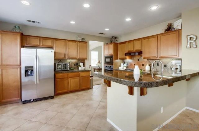 710 Casita Ln, San Marcos, CA 92069