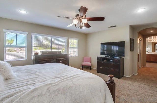 710 Casita Ln, San Marcos, CA 92069