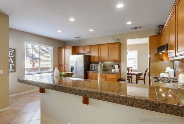 710 Casita Ln, San Marcos, CA 92069