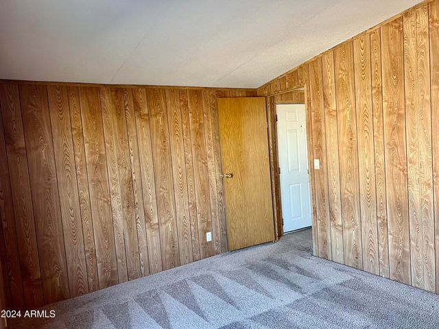535 S ALMA SCHOOL Road 21, Mesa, AZ 85210