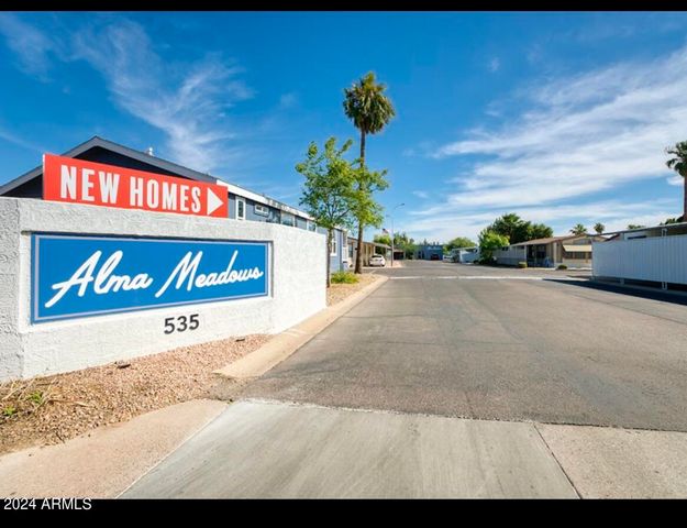 535 S ALMA SCHOOL Road 21, Mesa, AZ 85210