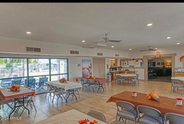 535 S ALMA SCHOOL Road 21, Mesa, AZ 85210