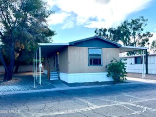 535 S ALMA SCHOOL Road 21, Mesa, AZ 85210
