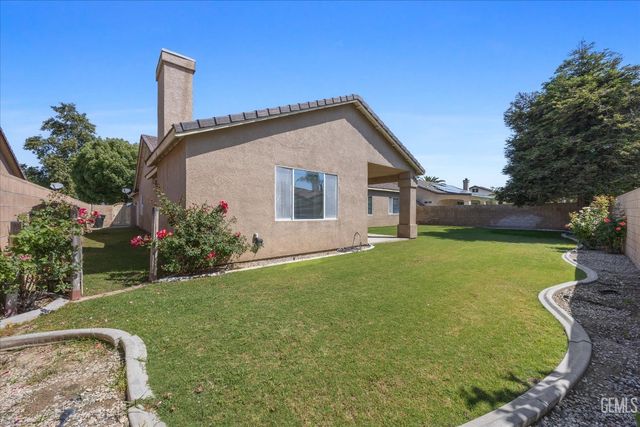 12407 Riverfront Park Drive, Bakersfield, CA 93311
