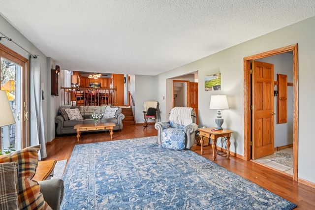 13703 McCabe Drive, Orland Park, IL 60467