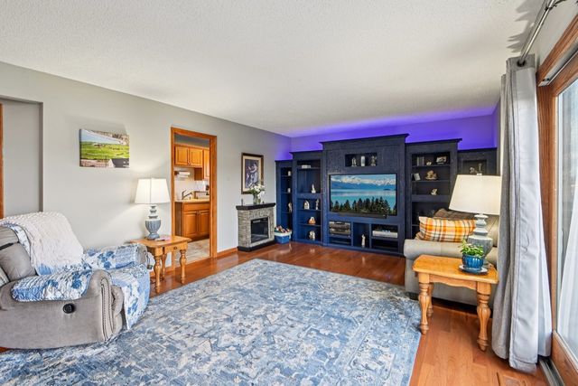 13703 McCabe Drive, Orland Park, IL 60467