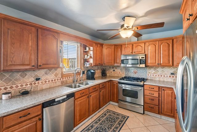 13703 McCabe Drive, Orland Park, IL 60467
