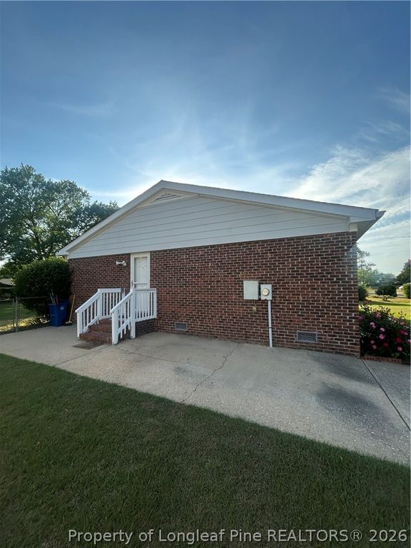 4413 Chesterbrook Drive, Fayetteville, NC 28314 — photo 2