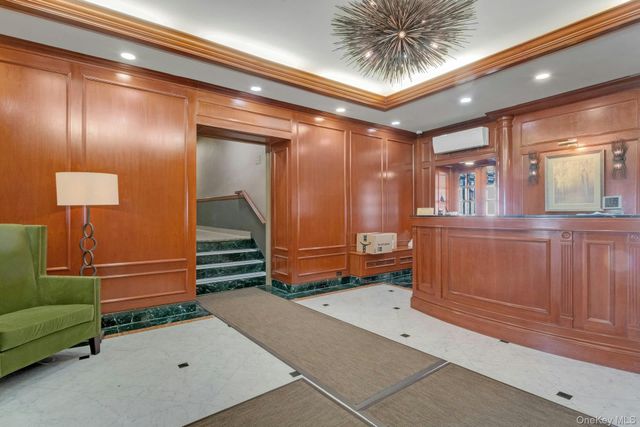 101 Old Mamaroneck Road 2C5, White Plains, NY 10605