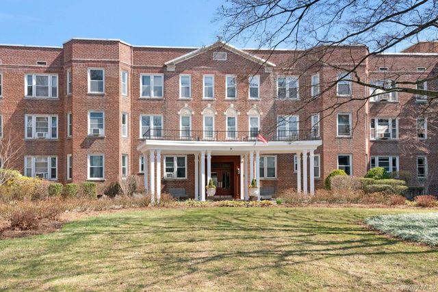 101 Old Mamaroneck Road 2C5, White Plains, NY 10605