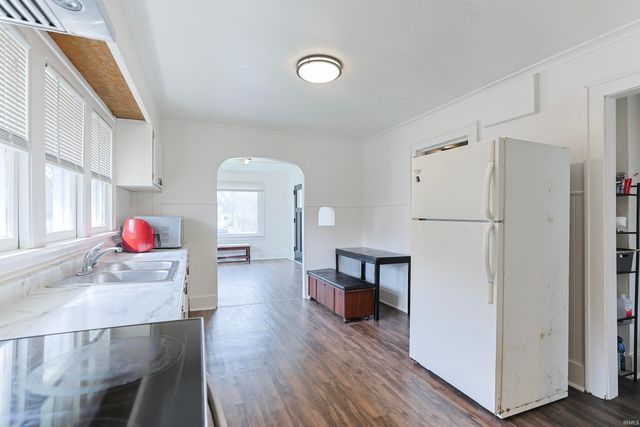 2306 Mather Avenue, Elkhart, IN 46517