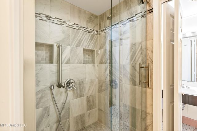 15 Woodglen Drive, Gulfport, MS 39507