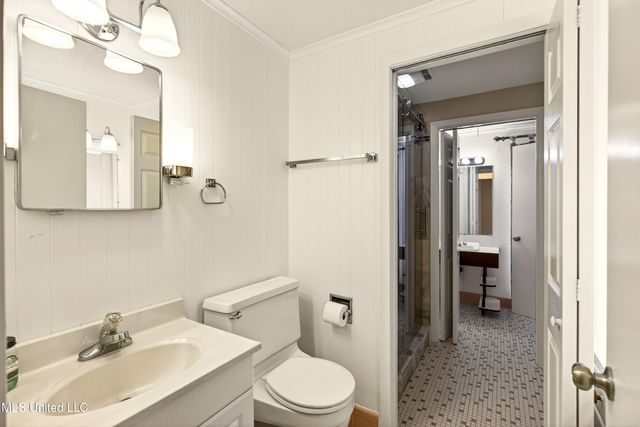 15 Woodglen Drive, Gulfport, MS 39507