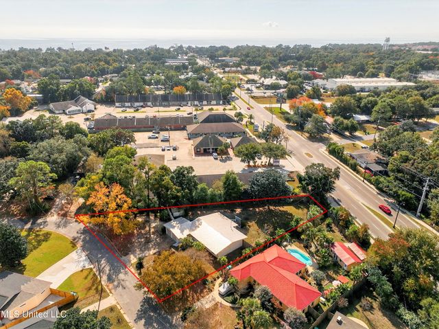 15 Woodglen Drive, Gulfport, MS 39507