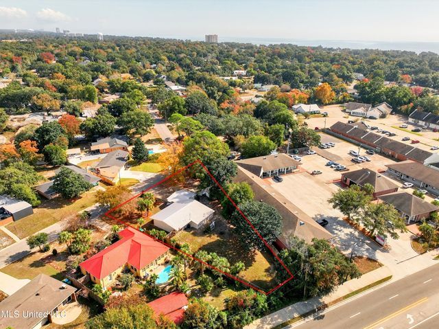 15 Woodglen Drive, Gulfport, MS 39507