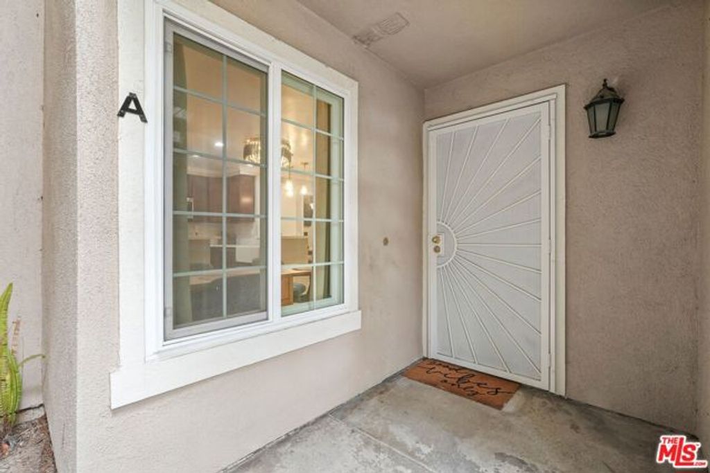 8726 Beckenham Lane A, Inglewood, CA 90305