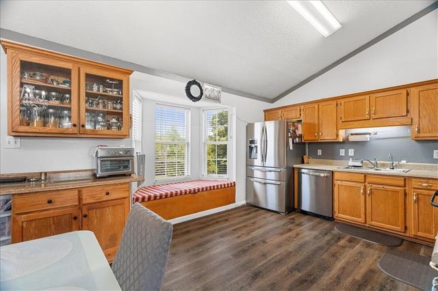143 Honeysuckle Drive SE, Calhoun, GA 30701
