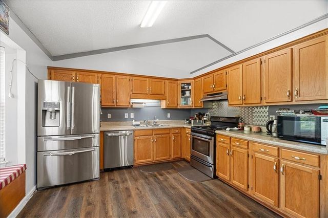 143 Honeysuckle Drive SE, Calhoun, GA 30701