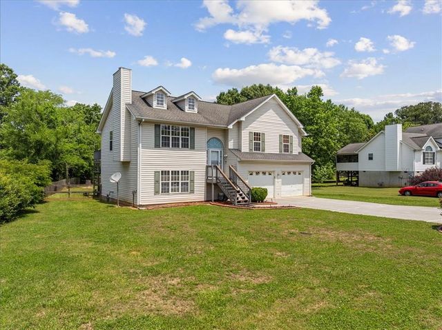 143 Honeysuckle Drive SE, Calhoun, GA 30701