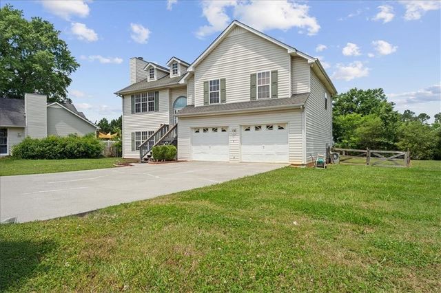 143 Honeysuckle Drive SE, Calhoun, GA 30701