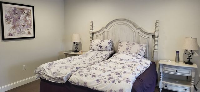 299 Lexington St 109, Woburn, MA 01801